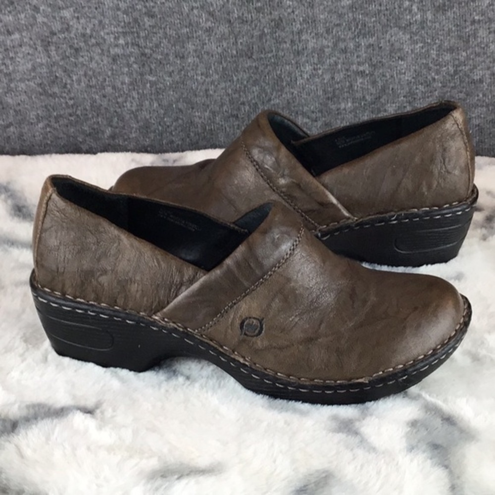Born Brown Textured Leather Slip-On Clogs Size 8.5 M/W